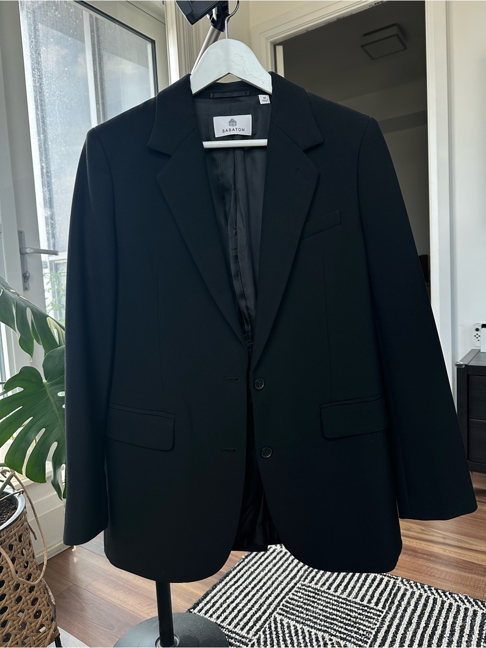 Babaton New Agency Blazer – Size XS – Black